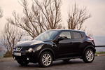 Nissan Juke 1.6i TURBO 190 CV 4X2 Tekna Premium Todo terreno Negro Zafiro Exterior Frontal-Lateral 5 puertas