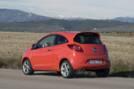 Ford Ka 1.30 TCDi 75 CV Titanium+ Turismo Rojo Sunrise Exterior Lateral-Posterior 3 puertas