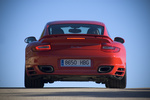 Porsche 911 Turbo Coup&eacute; Turbo Coup&eacute; Rojo Guardia Exterior Posterior 2 puertas