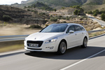 Peugeot 508 SW 2.2 HDi 204 FAP Aut. GT Turismo familiar Blanco Nacarado Exterior Frontal-Lateral 5 puertas
