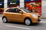 Nissan Micra 1.2 80 CV Gama Micra Turismo Tangerine Metalizado Exterior Lateral-Frontal 5 puertas