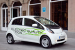 Mitsubishi i-MiEV Gama i-MiEV Gama i-MiEV Turismo Blanco Exterior Lateral-Frontal 5 puertas