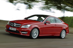 Mercedes-Benz Clase C Gama Clase C Coup&eacute; Gama Clase C Coup&eacute; Coup&eacute; Rojo &Oacute;palo Exterior Frontal-Lateral 2 puertas