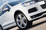 Volkswagen Touareg 4.2 V8 TDI 340 CV R-Line Todo terreno Blanco Candy Exterior Llanta 5 puertas