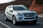 Mercedes-Benz Clase GL GL 350 BlueTEC 211 CV Gama Clase GL Todo terreno Plata Iridio Exterior Frontal-Lateral 5 puertas