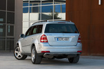 Mercedes-Benz Clase GL GL 350 BlueTEC 211 CV Gama Clase GL Todo terreno Plata Iridio Exterior Posterior-Lateral 5 puertas