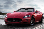 Maserati GranCabrio Sport Sport Descapotable Rosso Trionfale Exterior Frontal-Lateral 2 puertas