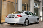 Infiniti M 35 HYBRID Gama M Turismo Liquid Platinum Exterior Posterior-Lateral 4 puertas