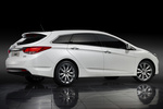 Hyundai i40 Gama i40 CW Gama i40 CW Turismo familiar Creamy White Exterior Posterior-Lateral 5 puertas