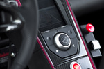 McLaren MP4-12C Gama MP4-12C (2011) Gama MP4-12C (2011) Coup&eacute; Interior Consola Central 2 puertas
