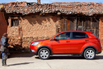 SsangYong Korando D20T 4x2 175 CV Premium Todo terreno Vitamin Red Exterior Lateral 5 puertas