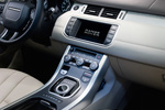 Land Rover Range Rover Evoque Gama Evoque Prestige Todo terreno Interior Consola Central 3 puertas