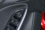 Ford Focus 1.6 EcoBoost 180 CV Titanium Turismo Interior Mandos puerta 5 puertas