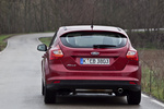 Ford Focus 1.6 EcoBoost 180 CV Titanium Turismo Rojo El&eacute;ctrico Exterior Posterior 5 puertas