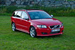 Volvo V50 DRIVe 114 CV R-Design Turismo familiar Rojo S&oacute;lido Exterior Frontal-Lateral 5 puertas