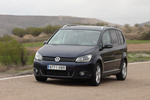 Volkswagen Touran 2.0 TDI 170 DSG Sport Monovolumen Azul Indian Exterior Frontal-Lateral 5 puertas