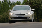 Renault Fluence dCI 110 Dynamique Turismo Beige Pimienta Exterior Frontal 4 puertas