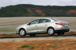 Renault Fluence dCI 110 Dynamique Turismo Beige Pimienta Exterior Lateral-Posterior 4 puertas