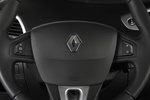 Renault Scenic dCi 131 CV Dynamique Monovolumen Interior Volante 5 puertas