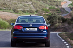 Volkswagen Jetta 1.6 TDI 105 CV BlueMotion Technology  Advance Turismo Azul Tempestad Metalizado Exterior Posterior 4 puertas
