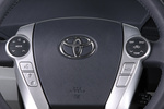 Toyota Prius 1.8 HSD Executive (2009) Turismo Interior Mandos volante 5 puertas
