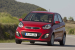 KIA Picanto Gama KIA Picanto Gama KIA Picanto Turismo Signal Red Exterior Frontal-Lateral 5 puertas