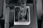 Toyota Land Cruiser D-4D 190 CV Aut. 60 Aniversario VXL-60 Aniversario Todo terreno Interior Palanca de Cambios 5 puertas