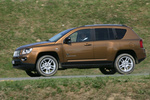 Jeep Compass 2.2 CRD 163 CV Limited Todo terreno Sunburst Orange Pearl Exterior Lateral 5 puertas