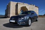 Volkswagen Passat 1.6 TDI 105 CV BlueMotion Technology Advance Turismo Gris Niebla Efecto Perla Exterior Frontal-Lateral 4 puertas