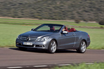 Mercedes-Benz Clase E E 350 CDI BlueEFFICIENCY Cabrio Aut. Concepto AVANTGARDE Descapotable Gris Tenorita Metalizado Exterior Frontal-Lateral 2 puertas