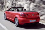 Volkswagen Golf Cabrio 2.0 TSI 211 CV Gama Golf Cabrio Descapotable Rojo atardecer metalizado Exterior Posterior-Lateral 2 puertas