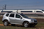 Dacia Duster dCi 85 CV 4x2 Laureate con Pack Look Todo terreno Gris Platino Exterior Lateral 5 puertas