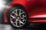 Volkswagen Golf GTI &laquo;35 aniversario&raquo; 2.0 TSI 235 CV GTI &laquo;35 aniversario&raquo; Turismo Exterior Llanta 3 puertas