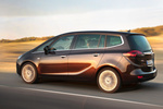 Opel Zafira Tourer Gama Zafira Tourer Gama Zafira Tourer Monovolumen Caoba Exterior Lateral-Posterior 5 puertas