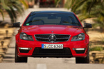 Mercedes-Benz Clase C C 63 AMG coup&eacute; con paquete &laquo;Performance AMG&raquo; y &laquo;Exterior de carbono AMG&raquo; AMG Coup&eacute; Rojo &Oacute;palo Exterior Frontal 2 puertas