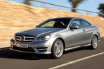 Mercedes-Benz Clase C C 250 BlueEFFICIENCY Coup&eacute; Gama Clase C Coup&eacute; Coup&eacute; Gris Tenorita Metalizado Exterior Frontal-Lateral 2 puertas