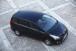 Peugeot 5008 1.6 HDi 112 FAP CMP Premium Monovolumen Negro Perla Nera Exterior Frontal-Lateral-Cenital 5 puertas