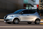 Lancia Ypsilon Gama Ypsilon Gama Ypsilon Turismo Bicolor Gris Piombo/Gris Argento Exterior Lateral 5 puertas