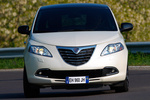 Lancia Ypsilon Gama Ypsilon Gama Ypsilon Turismo Blanco Neve Exterior Frontal 5 puertas
