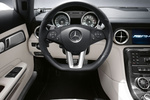 Mercedes-Benz SLS AMG SLS AMG Roadster 571 CV Gama SLS AMG Roadster Descapotable Interior Salpicadero 2 puertas