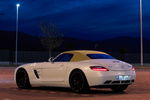 Mercedes-Benz SLS AMG SLS AMG Roadster 571 CV Gama SLS AMG Roadster Descapotable Blanco M&iacute;stico 2 Exterior Lateral-Posterior 2 puertas