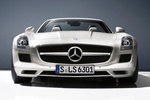 Mercedes-Benz SLS AMG SLS AMG Roadster 571 CV Gama SLS AMG Roadster Descapotable Plata Iridio Exterior Frontal 2 puertas
