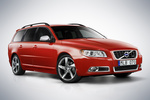 Volvo V70 D5 215 CV Gama V70 2011 (paquete R-Design) Turismo familiar Passion Red Exterior Frontal-Lateral 5 puertas