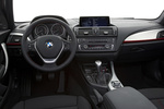 BMW Serie 1 118i Sport Line Turismo Interior Salpicadero 5 puertas