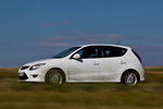 Hyundai i30 1.6 CRDi VGT 128 CV GLS FDu Style Turismo Crystal White Exterior Lateral 5 puertas
