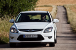 Hyundai i30 1.6 CRDi VGT 128 CV GLS FDu Style Turismo Crystal White Exterior Frontal 5 puertas
