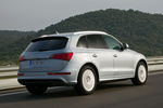 Audi Q5 hybrid quattro 245 CV hybrid quattro Todo terreno Plata Polar metalizado  Exterior Lateral-Posterior 5 puertas