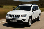Jeep Compass  2.2 CRD 4x2 136 CV Limited Todo terreno Blanco Brillante Exterior Frontal-Lateral 5 puertas
