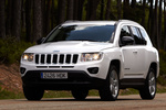 Jeep Compass  2.2 CRD 4x2 136 CV Limited Todo terreno Blanco Brillante Exterior Frontal-Lateral 5 puertas