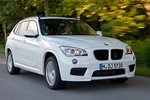 BMW X1 sDrive20d con Paquete M Gama X1 Todo terreno Alpinweiss Exterior Lateral-Frontal 5 puertas